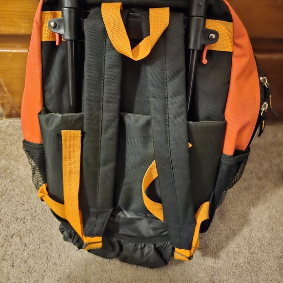 Bakugan Battle Brawlers Rolling Backpack 16" Boys School Book Bag Nintendo - Picture 8 of 8